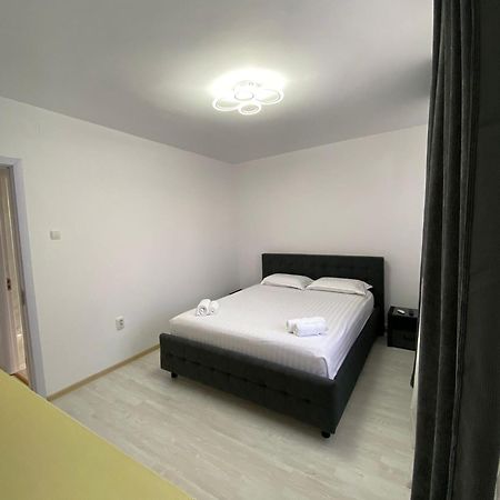 Sorinaapartament Târgu Neamţ Dış mekan fotoğraf