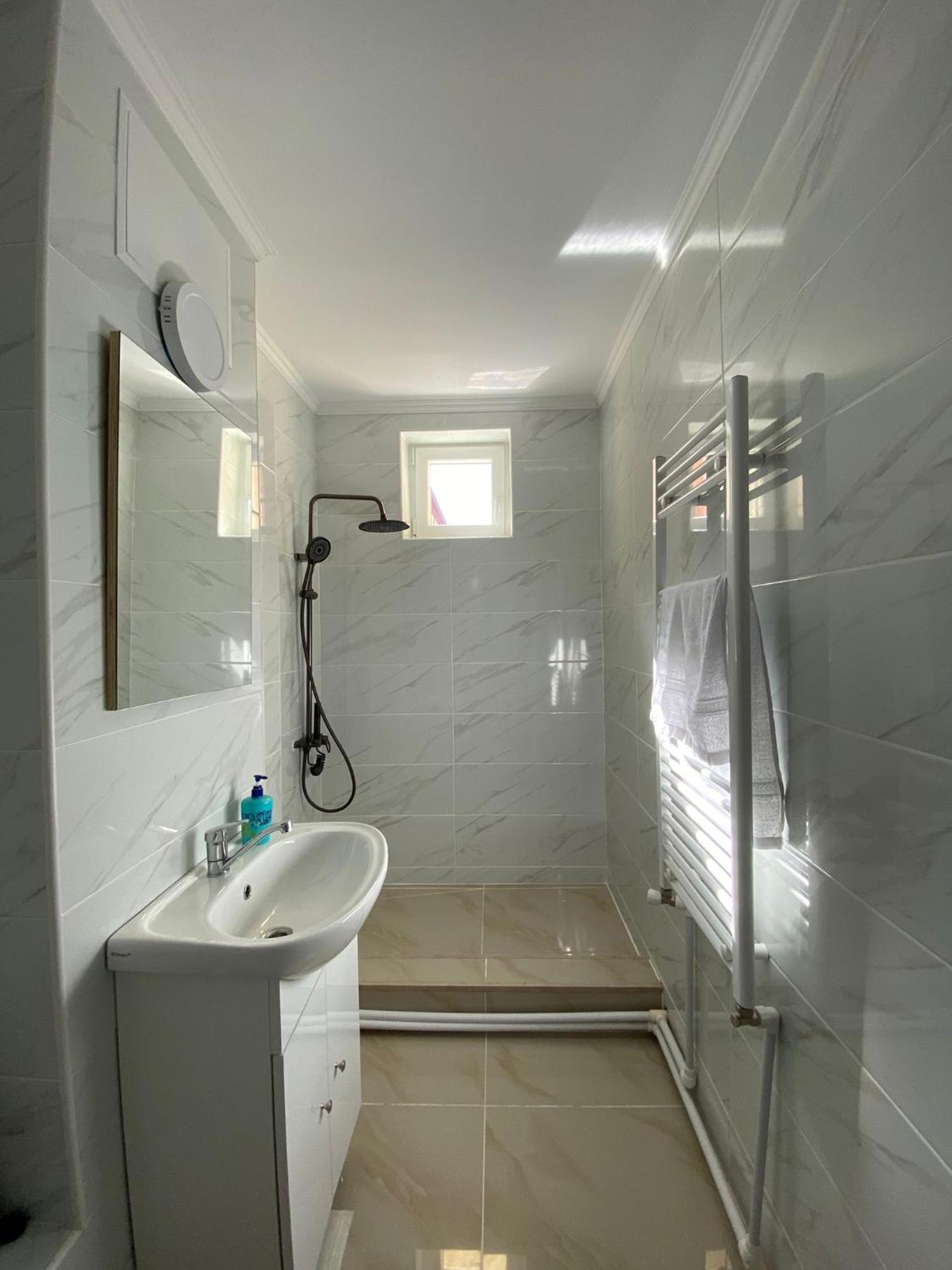 Sorinaapartament Târgu Neamţ Dış mekan fotoğraf